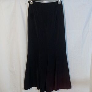 AKO design black full length skirt